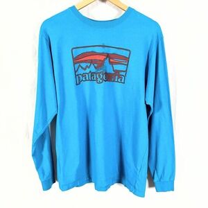 Patagonia Men's Blue Long Sleeve Shirt